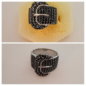 Sterling silver and genuine black  spinel buckle ring.